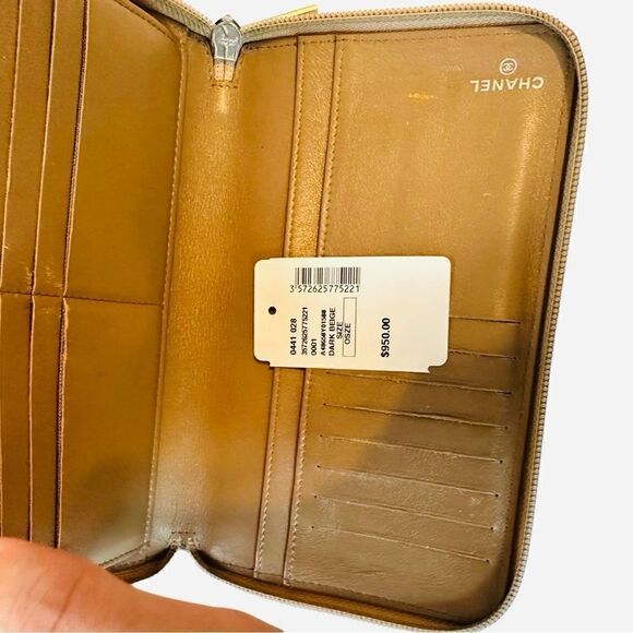 Chanel  large  wallet - Picture 12 of 16